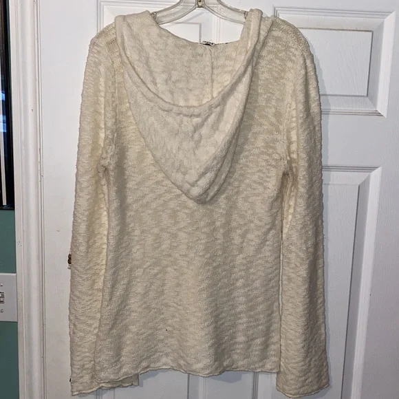 3/$30 Roxy Beach Sweater - Picture 3 of 8